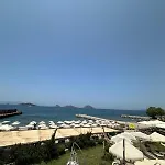 Small 3* Αλικαρνασσός