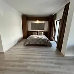 Ξενοδοχείο Small Αλικαρνασσός