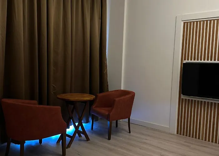 Small Αλικαρνασσός