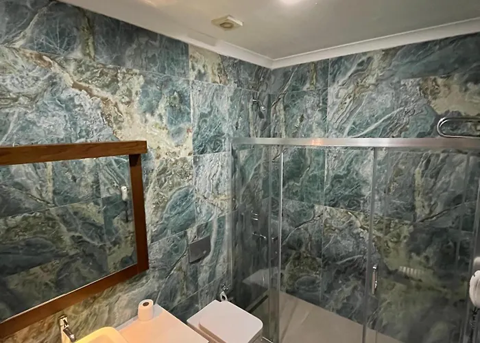 Ξενοδοχείο Small